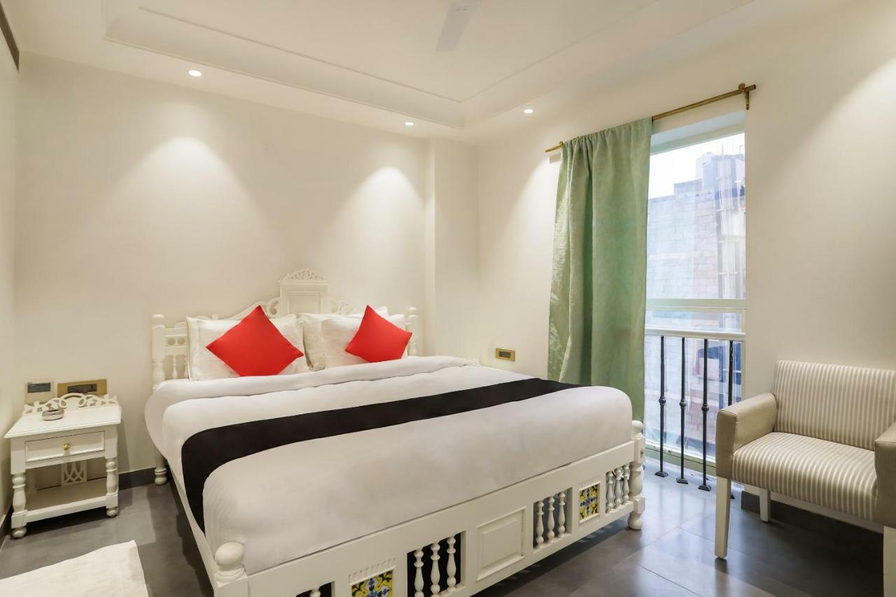 Hotel Capital O 46981 Pinky