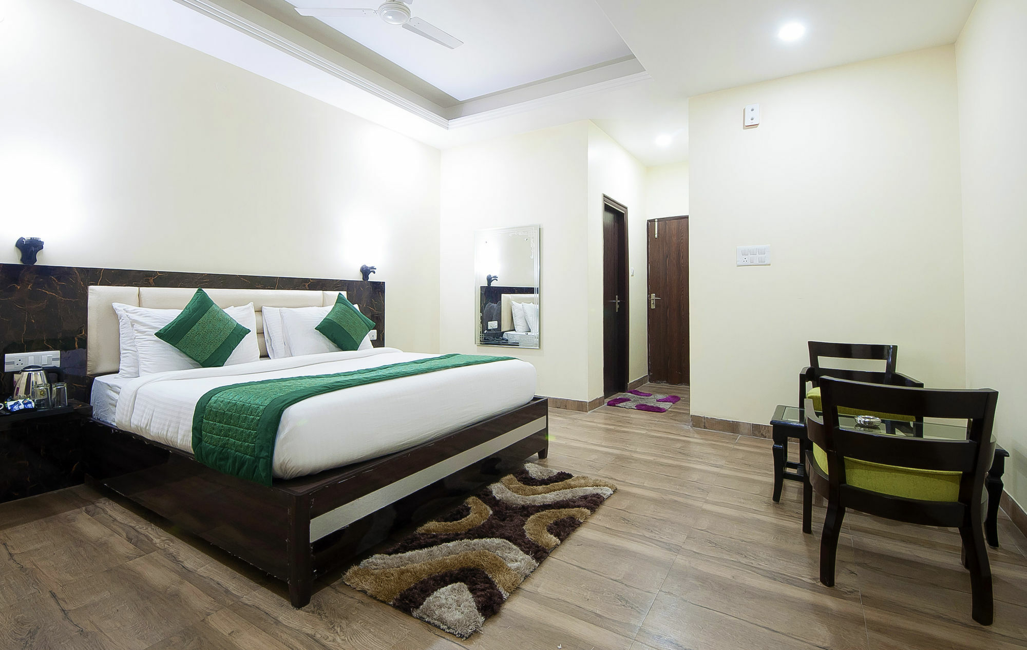 Aerodrome Hotel 3*