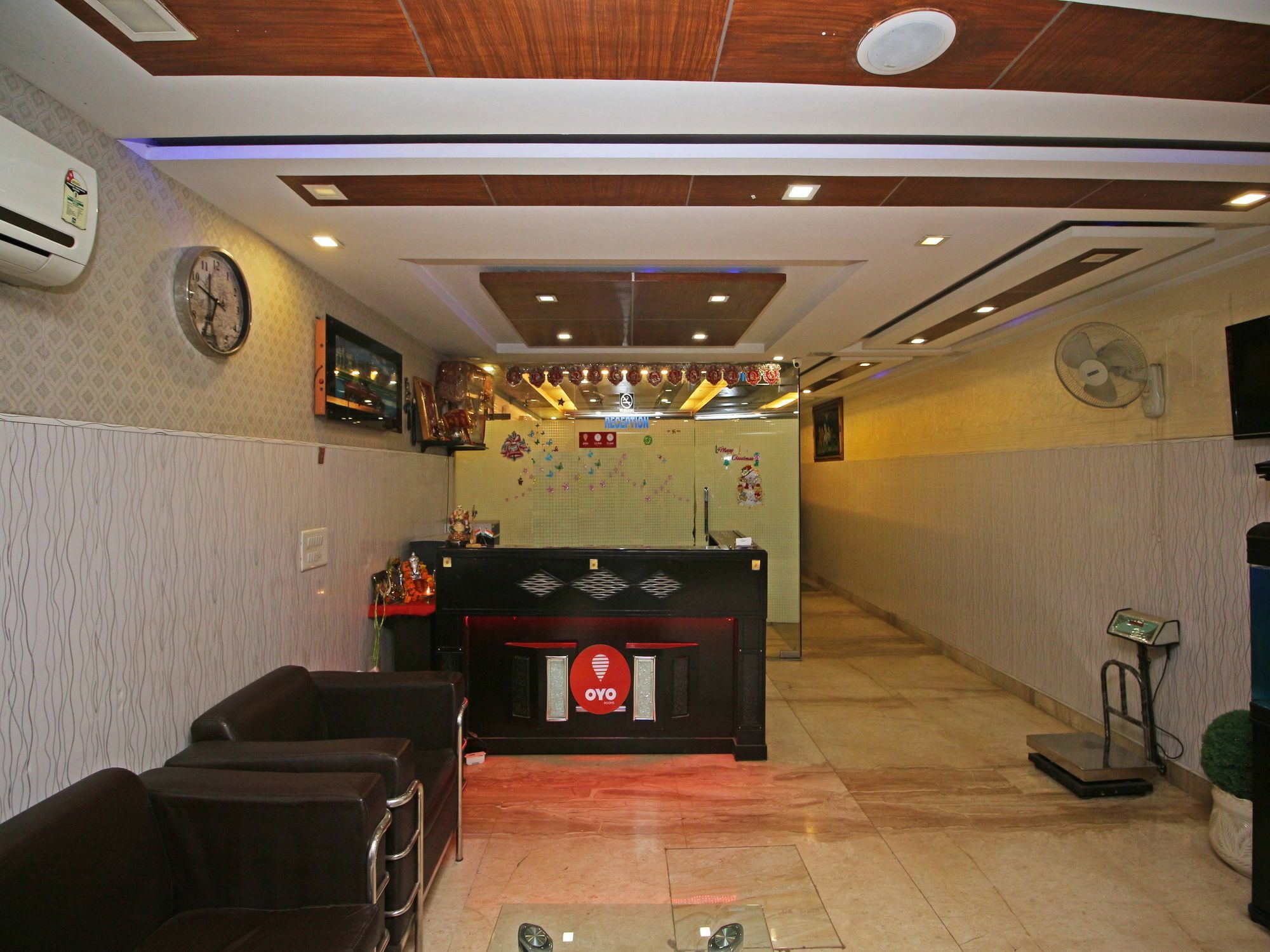 Fabhotel Rs Gera - Nr Nehru Place Market Hotel