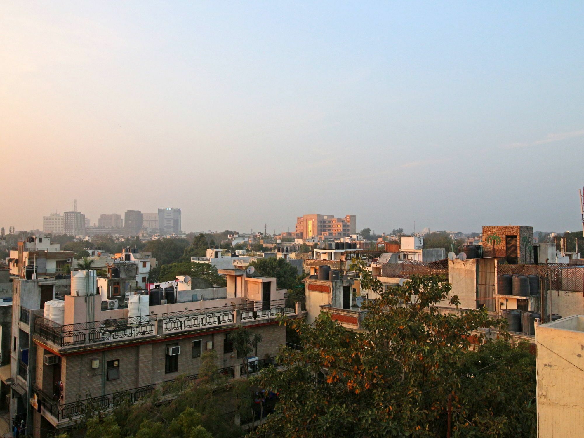 Fabhotel Rs Gera - Nr Nehru Place Market 3*