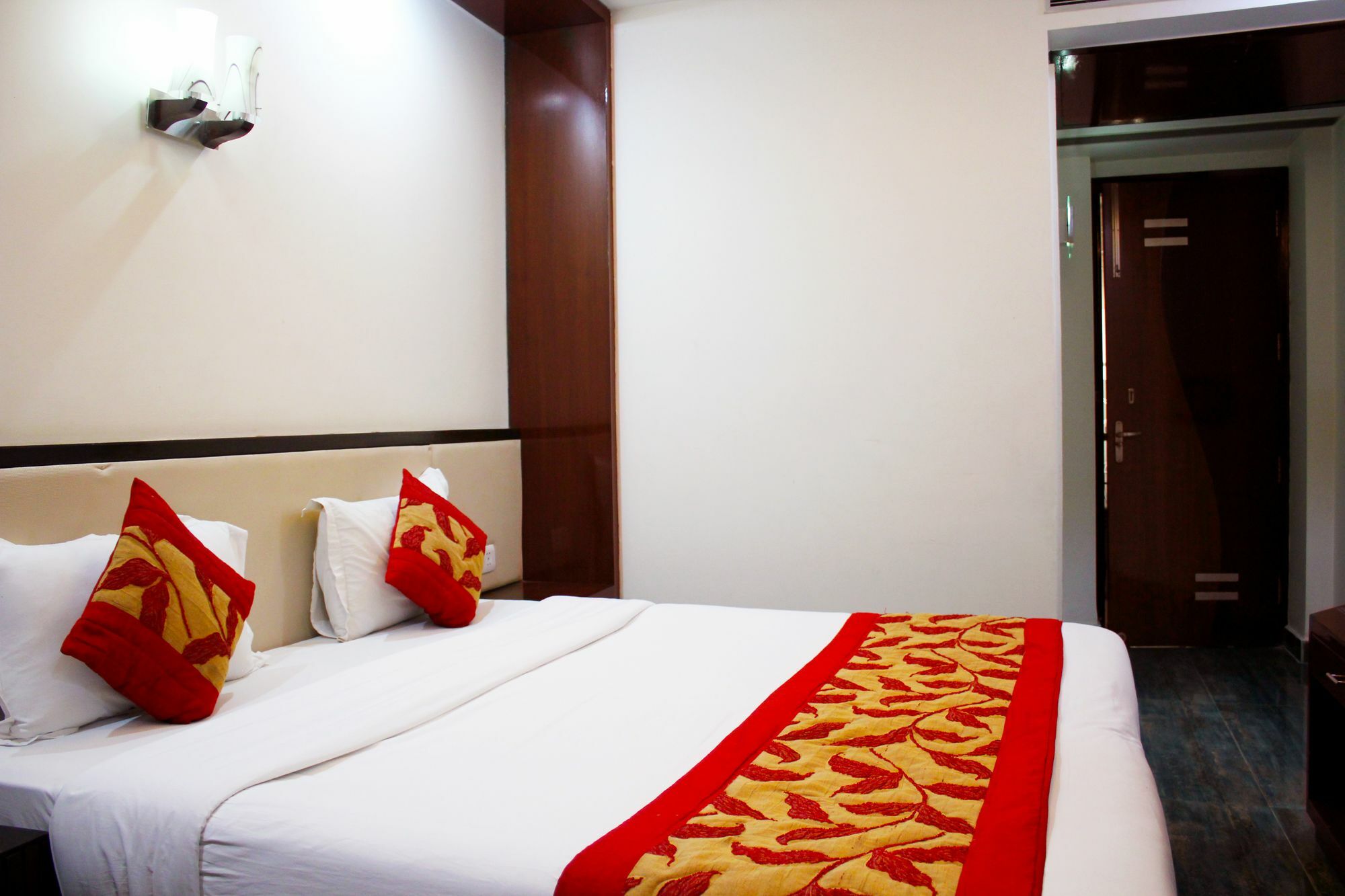Fabhotel Marble Arch Karol Bagh Hotel