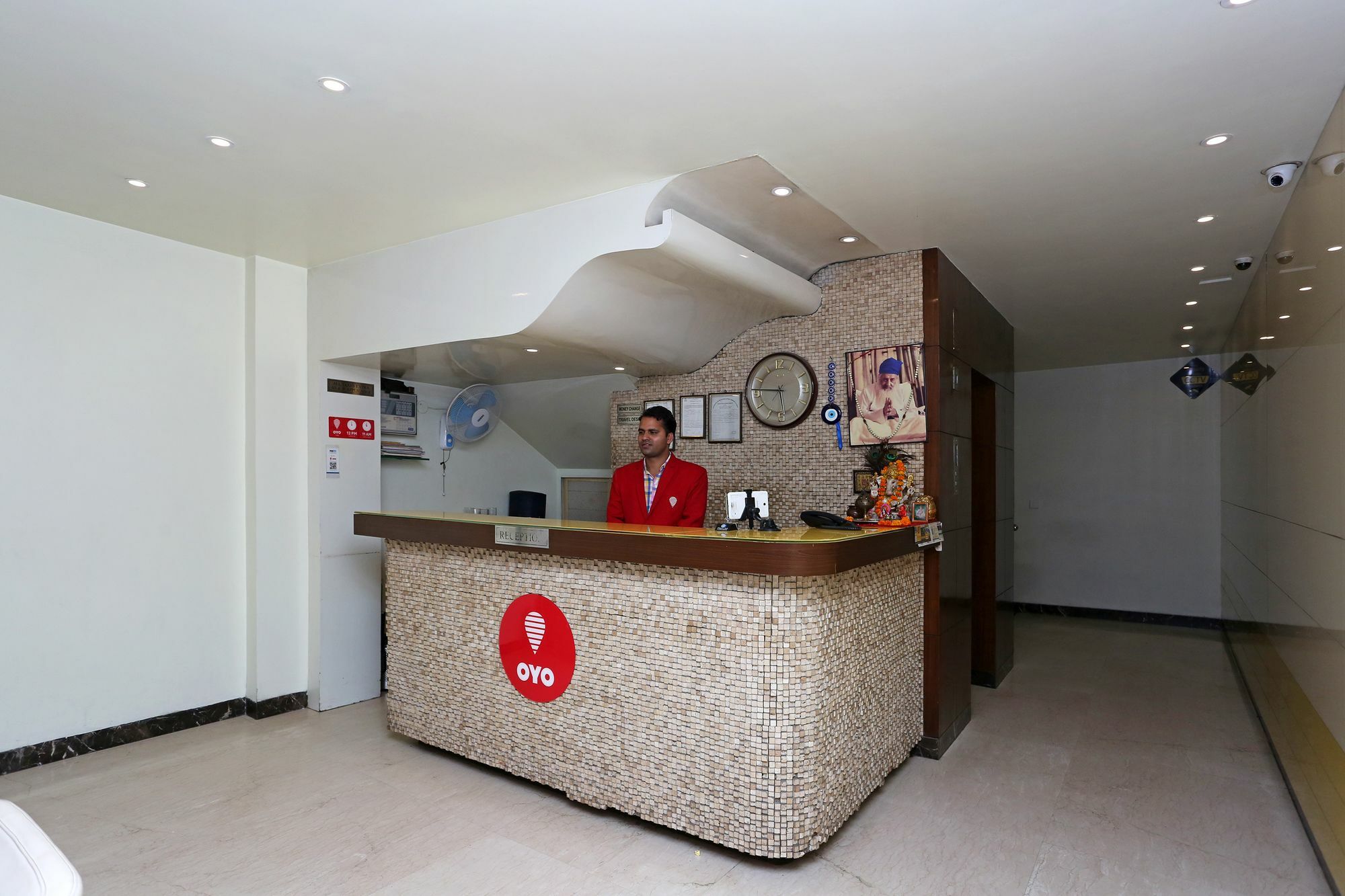 Sisley The Boutique 3* New Delhi