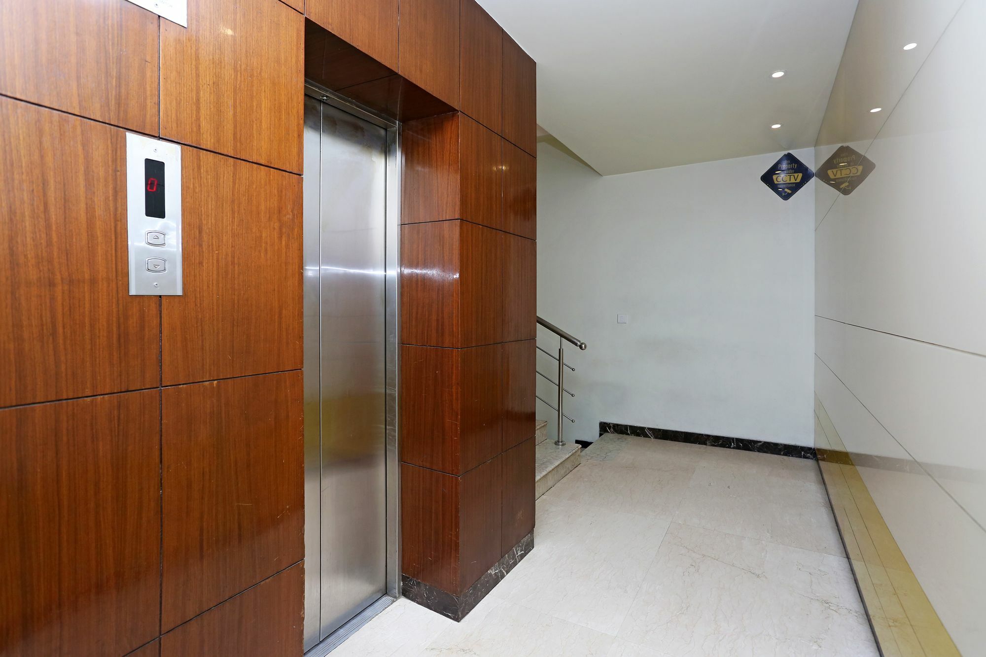 Sisley The Boutique 3* New Delhi