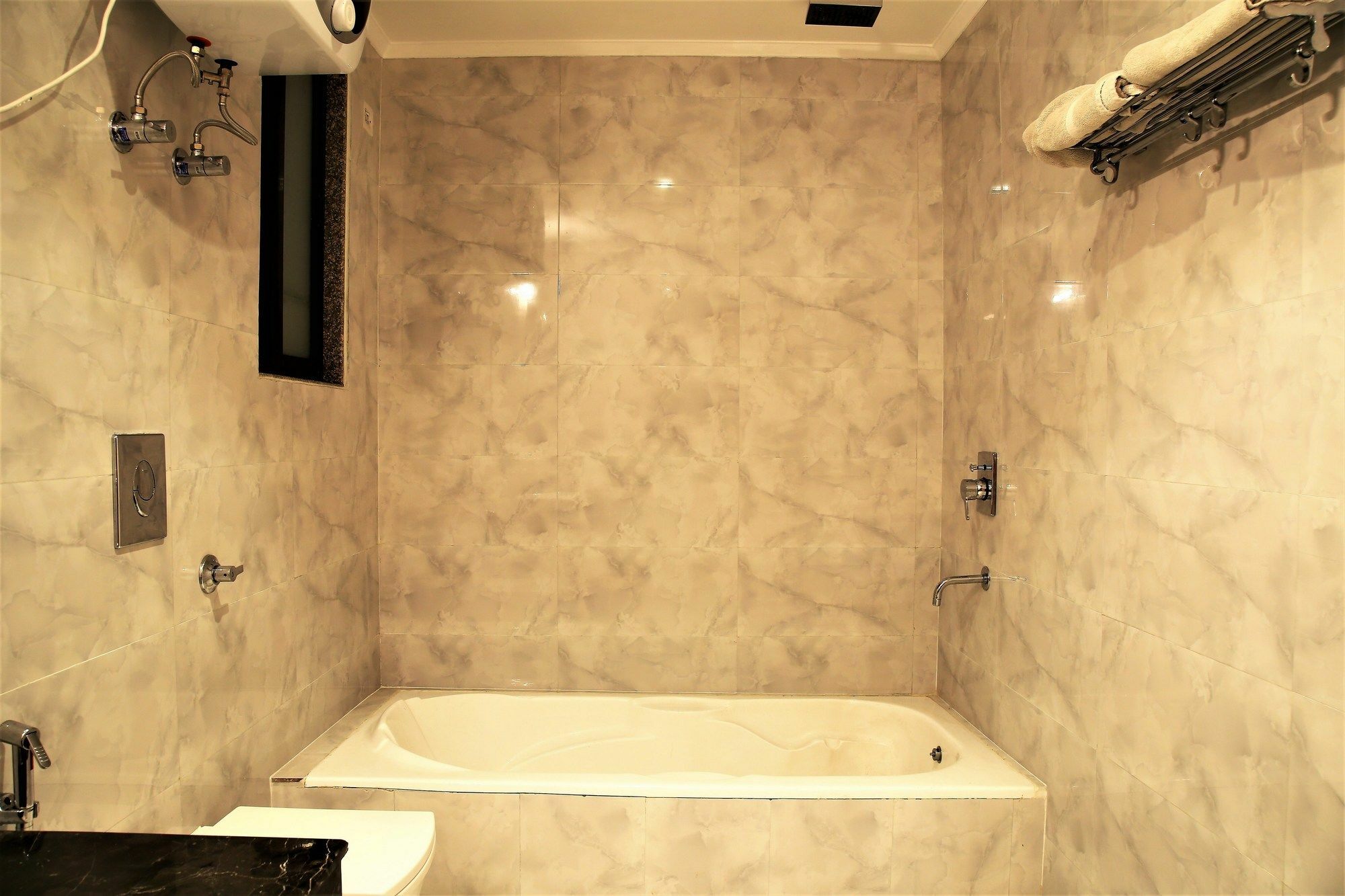Fabhotel Transit Delhi Airport Mahipalpur