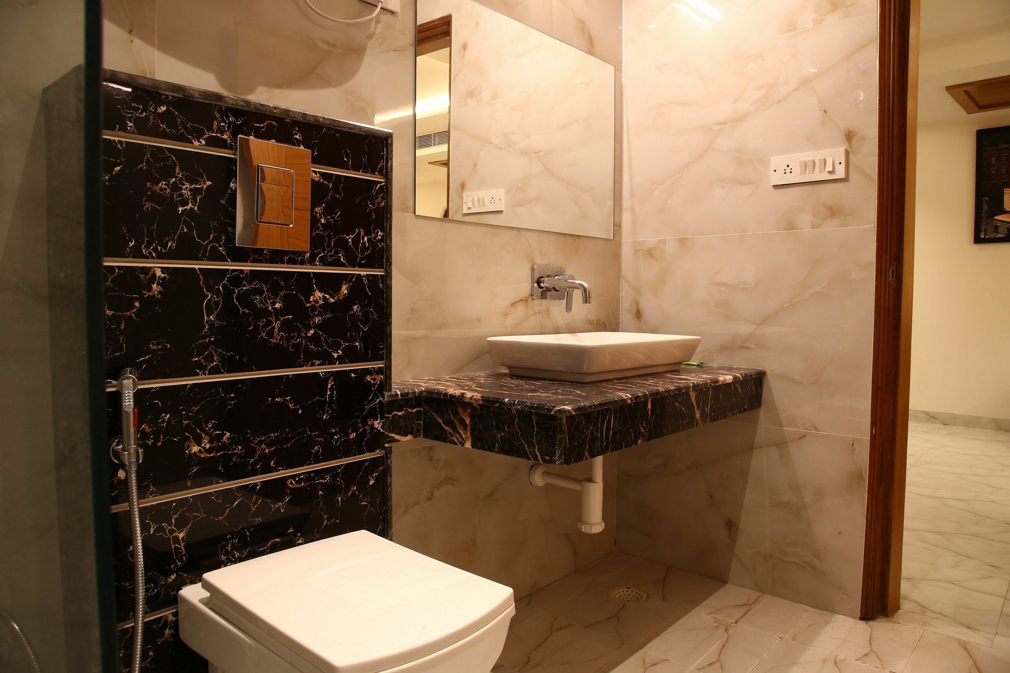 Fabhotel Transit Delhi Airport Mahipalpur 3*