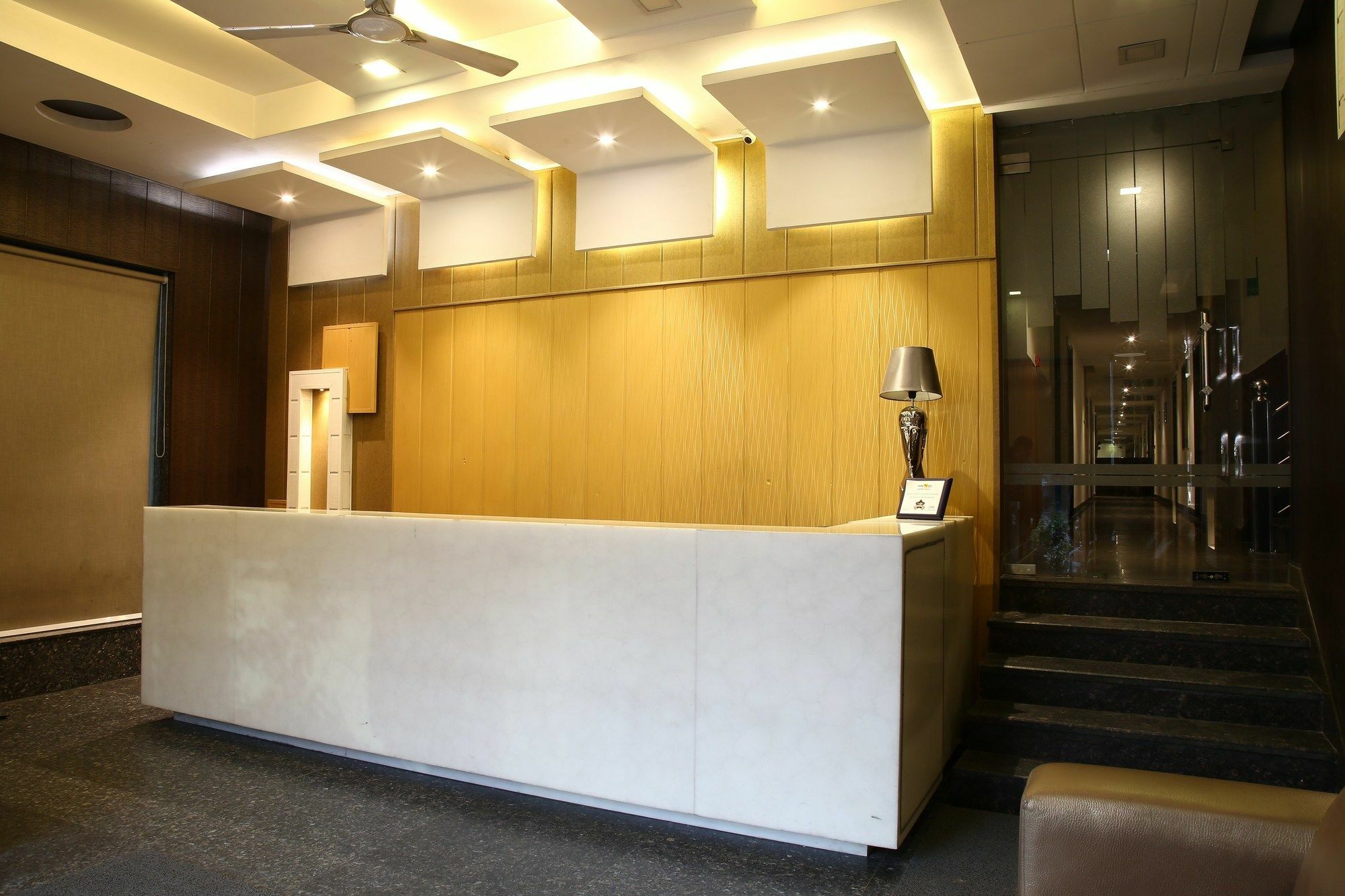 Hotel Fabhotel Transit Delhi Airport Mahipalpur 3*