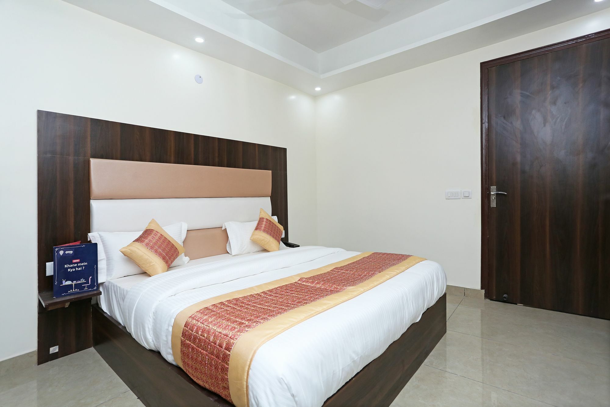 Oyo 11505 Classic Park 3*