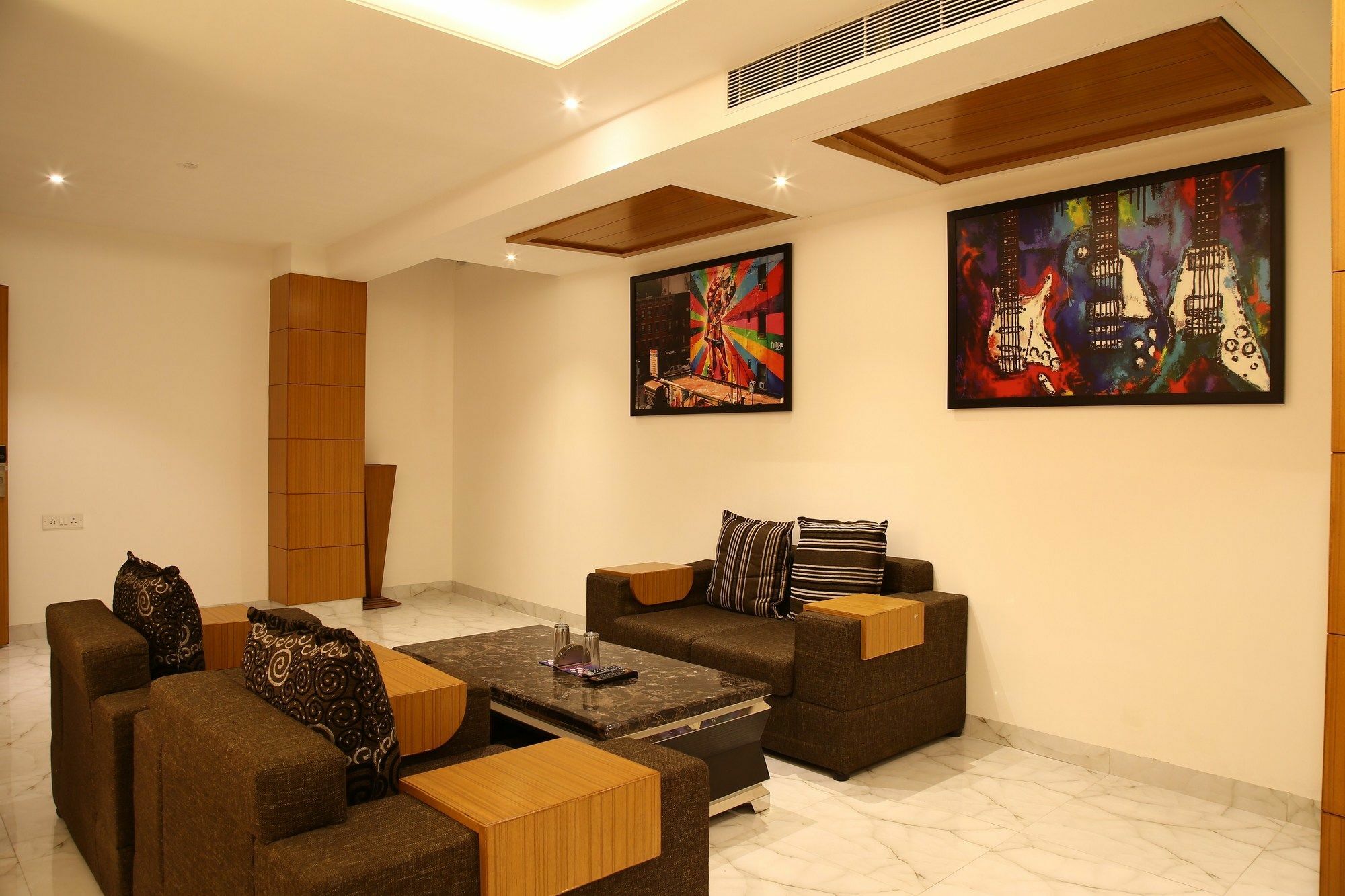 Fabhotel Transit Delhi Airport Mahipalpur Hotel 3*