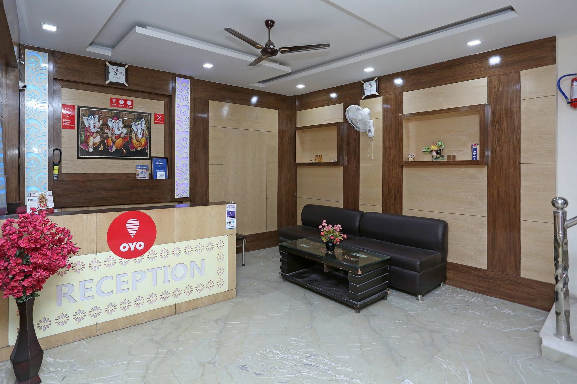 Oyo 9233 Lord Krishna Hotel New Delhi