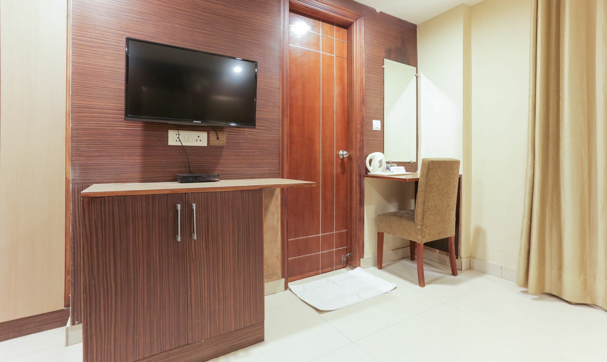 Treebo Balsons International 3* New Delhi