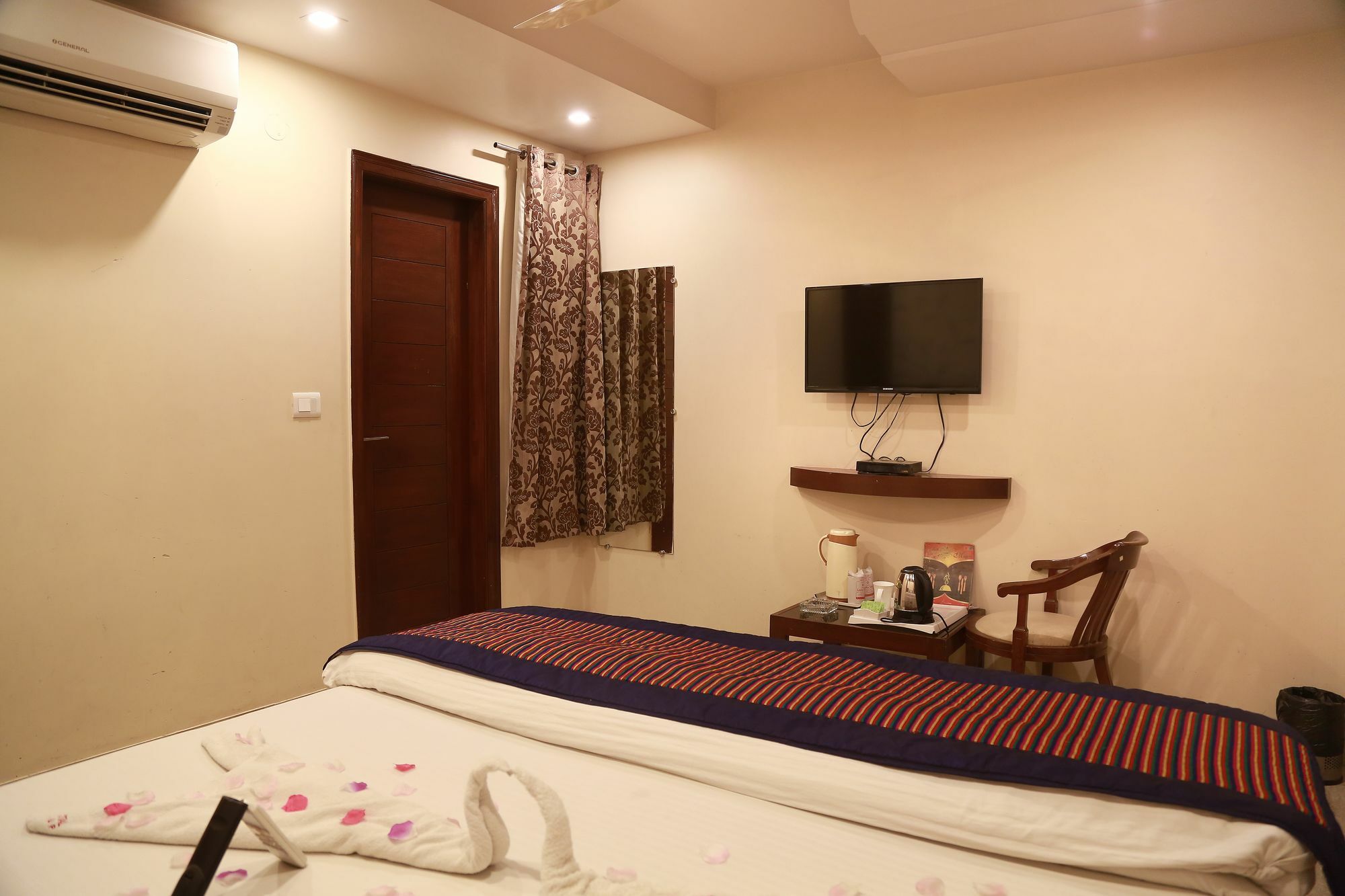 Hotel Geeta Saar