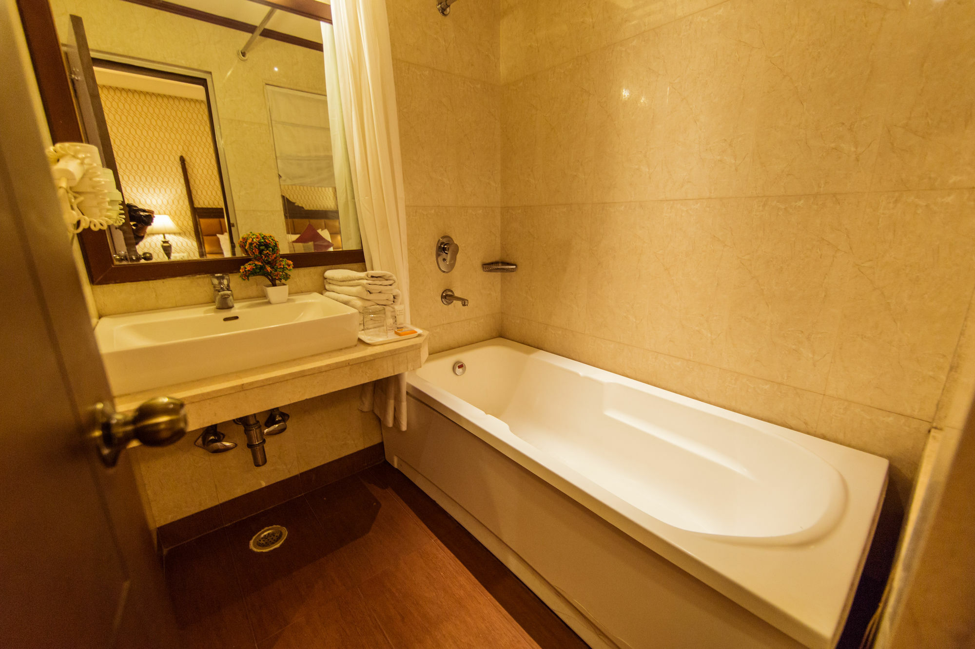 Clark International Hotel 3*