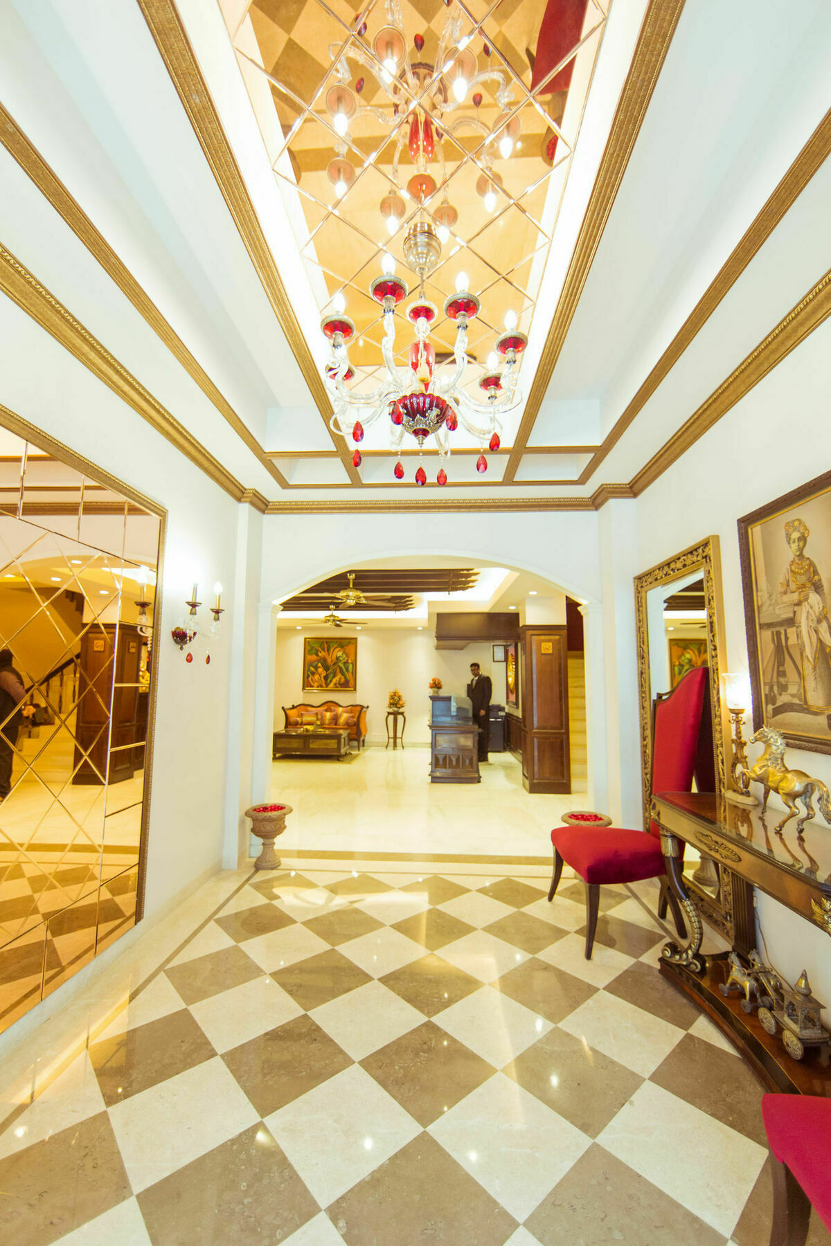 Hotel Clark International