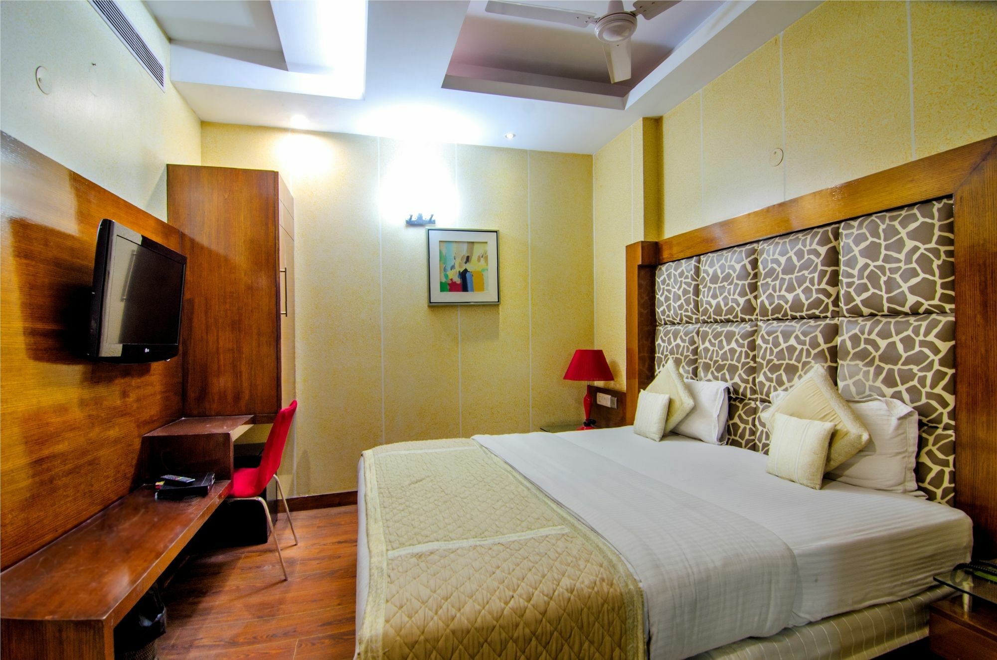 Hotel Omega Residency New Delhi