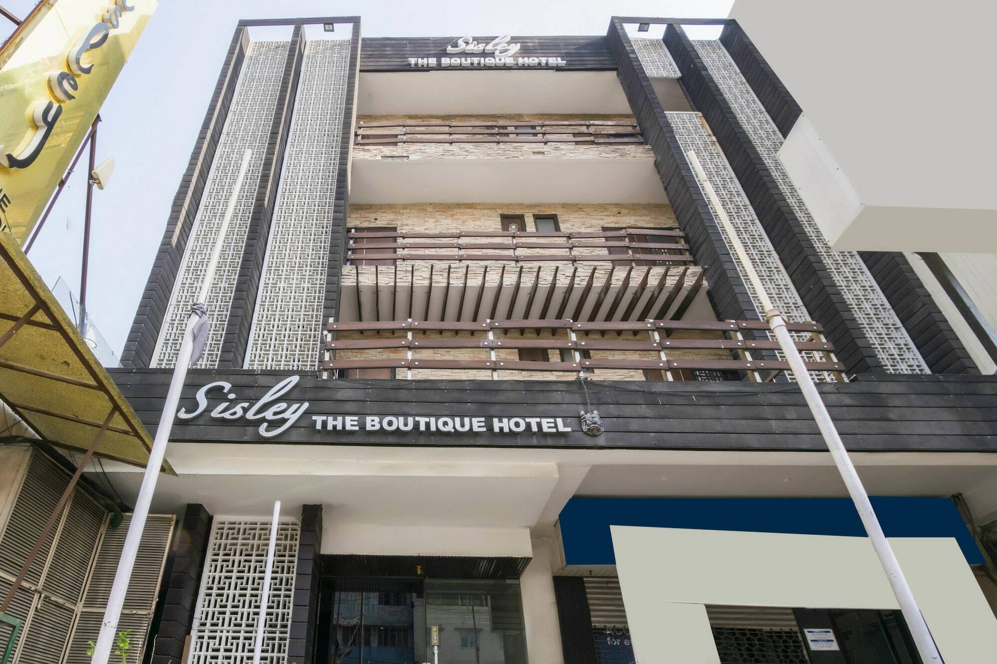 Sisley The Boutique Hotel 3*