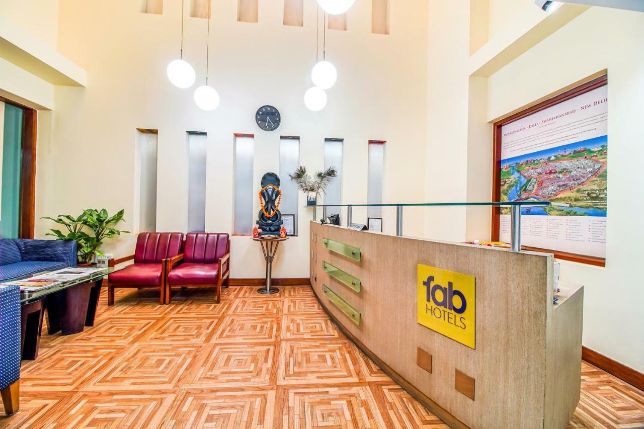 Fabhotel Divine Hotel New Delhi