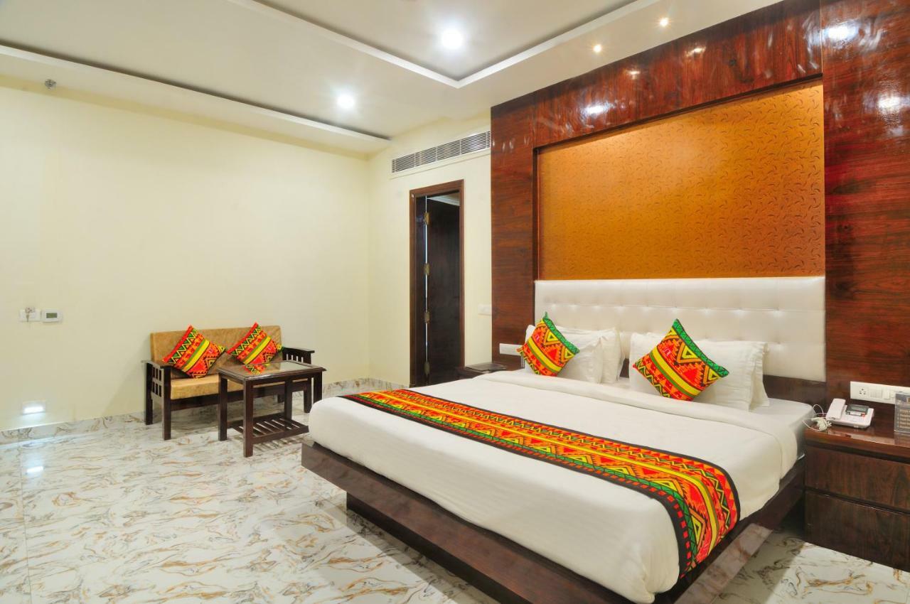 The Grand Uddhav 3*