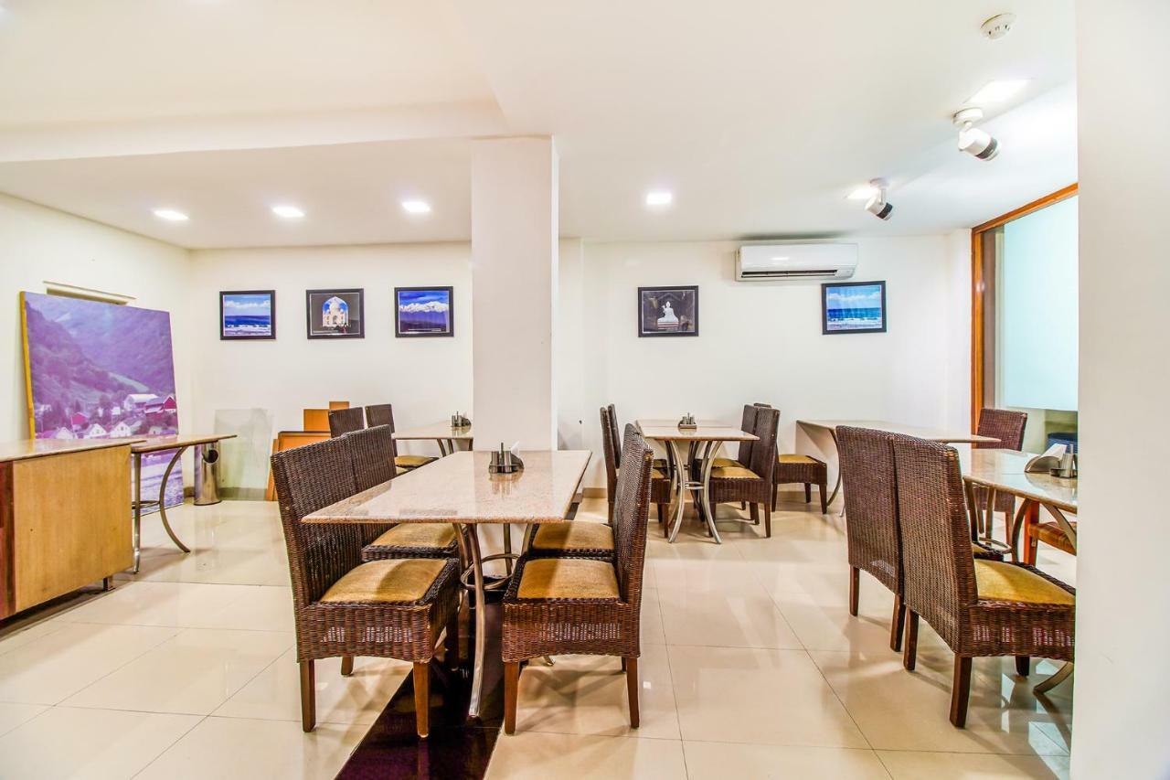 Fabhotel Divine 3*
