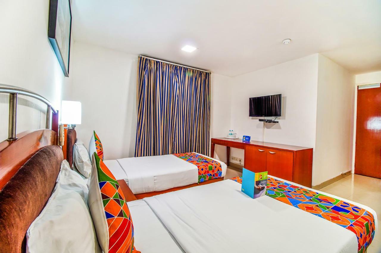 Fabhotel Divine New Delhi