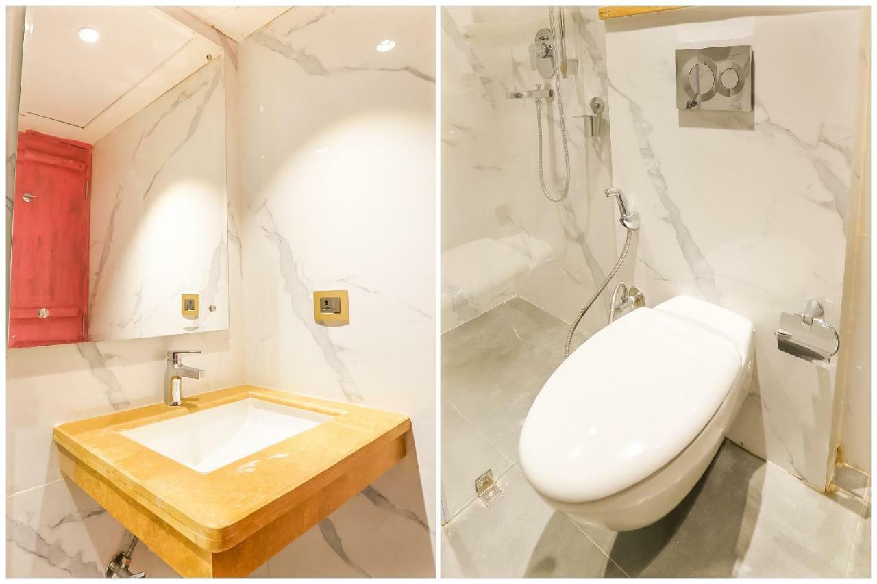 Hotel Capital O 46981 Pinky New Delhi