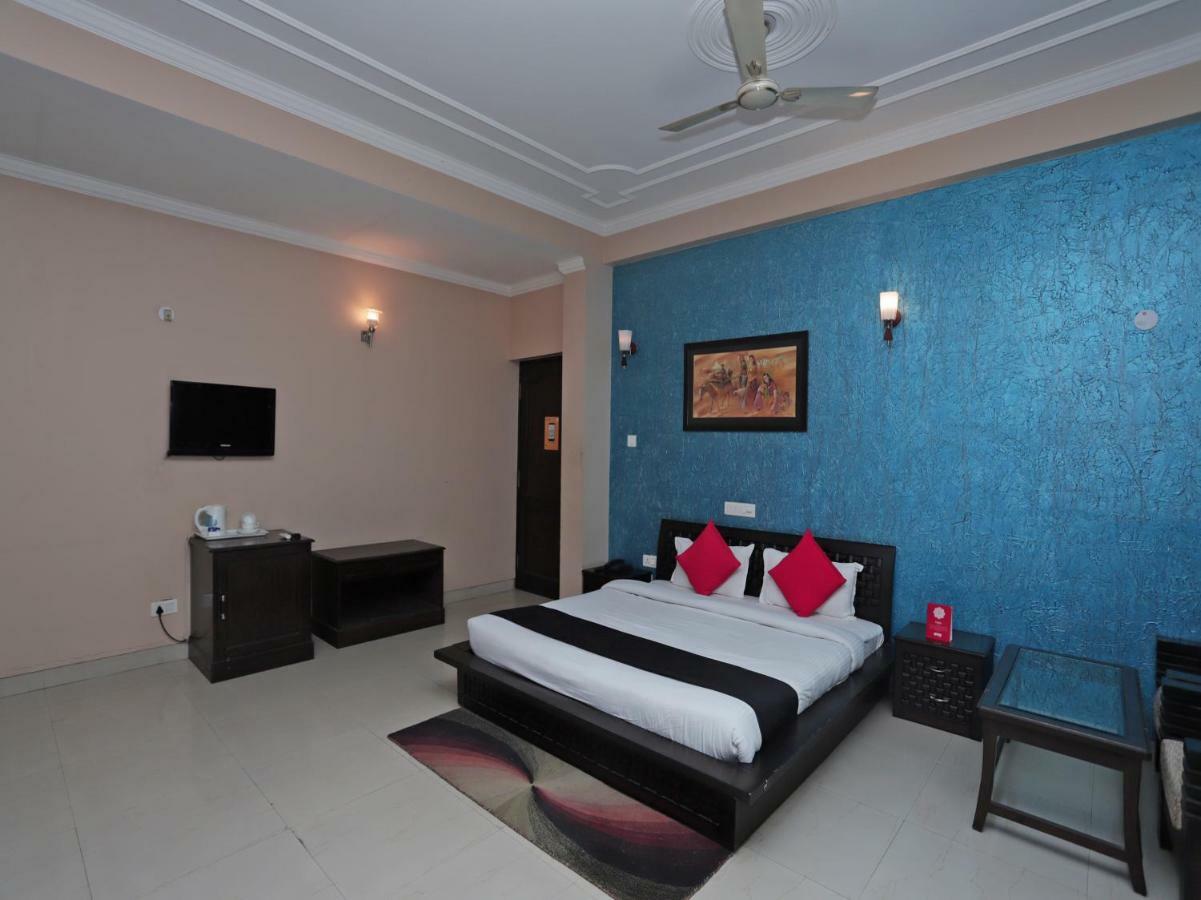 Hotel Rudraksh Plaza 3*