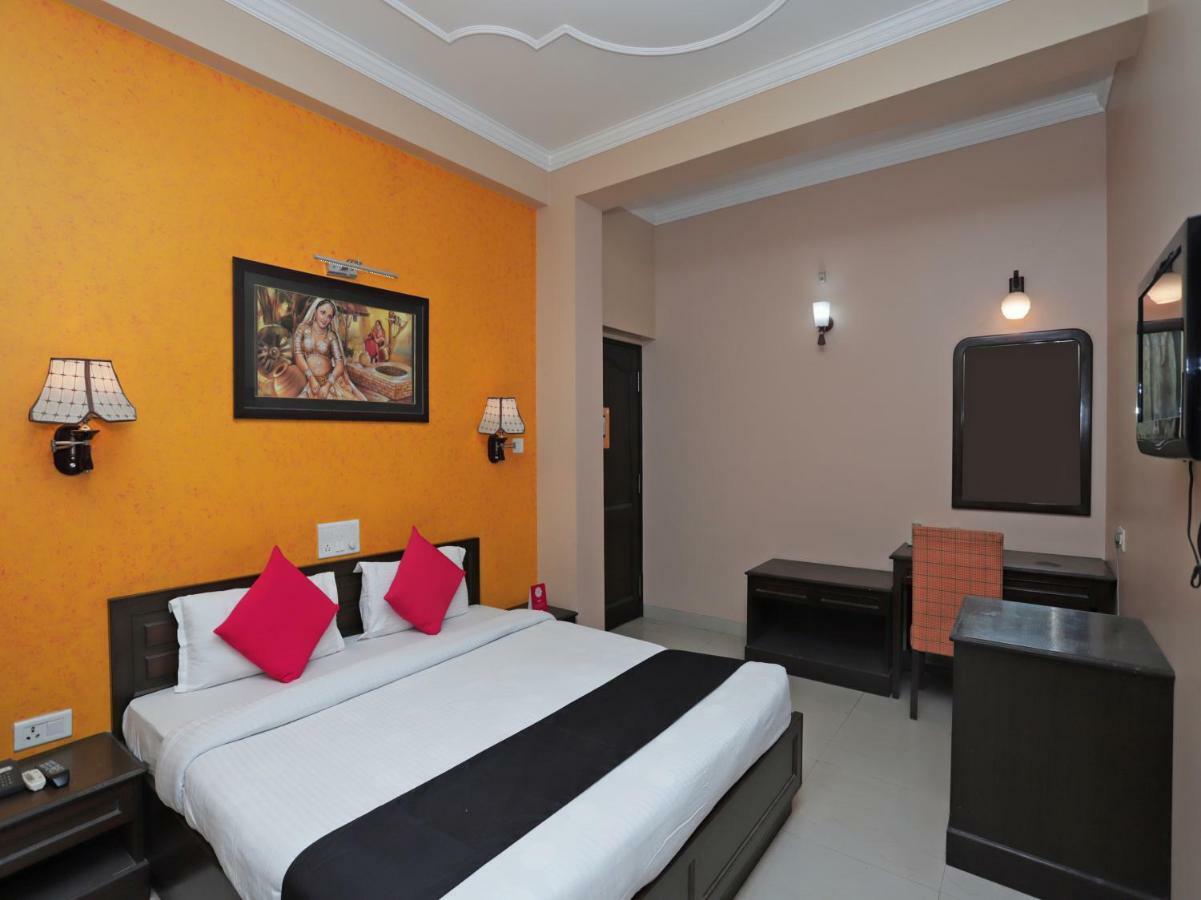 Rudraksh Plaza Hotel