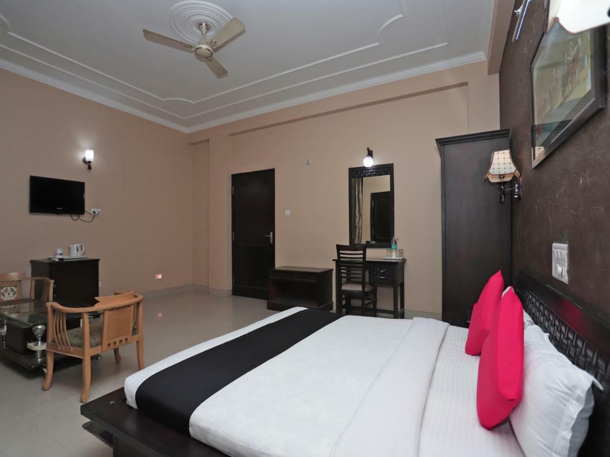 Rudraksh Plaza Hotel New Delhi