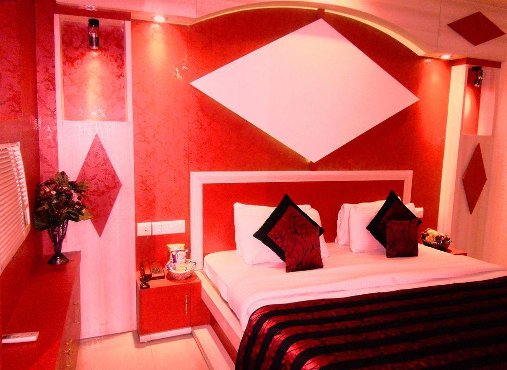 Hotel Airport Vishal Residency New Delhi