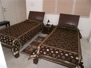 Hotel Mehra Residency At The Airport Nova Deli