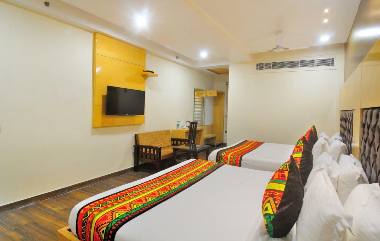 Hotel The Grand Uddhav Nova Deli