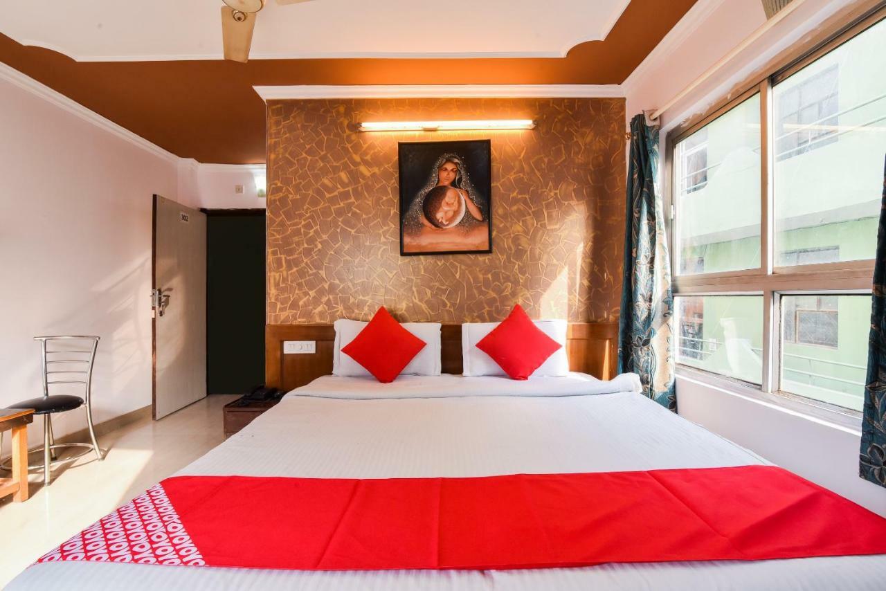 Oyo 19509 Fly Hotel
