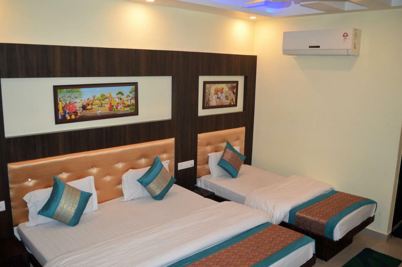 Ganga 3* New Delhi