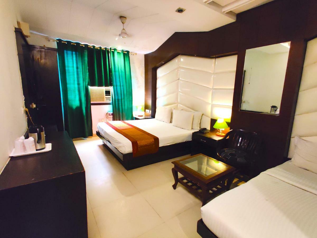 Unistar New Delhi