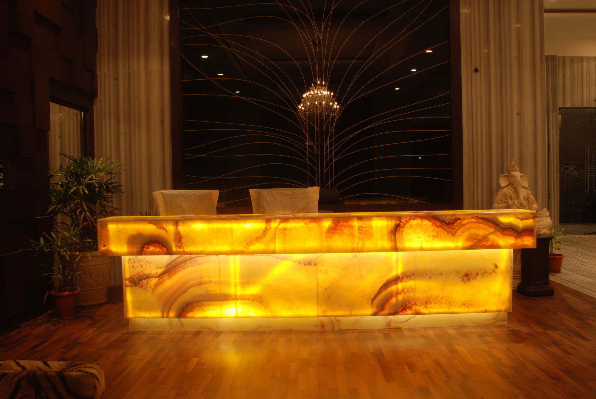 Plutos Hotel New Delhi
