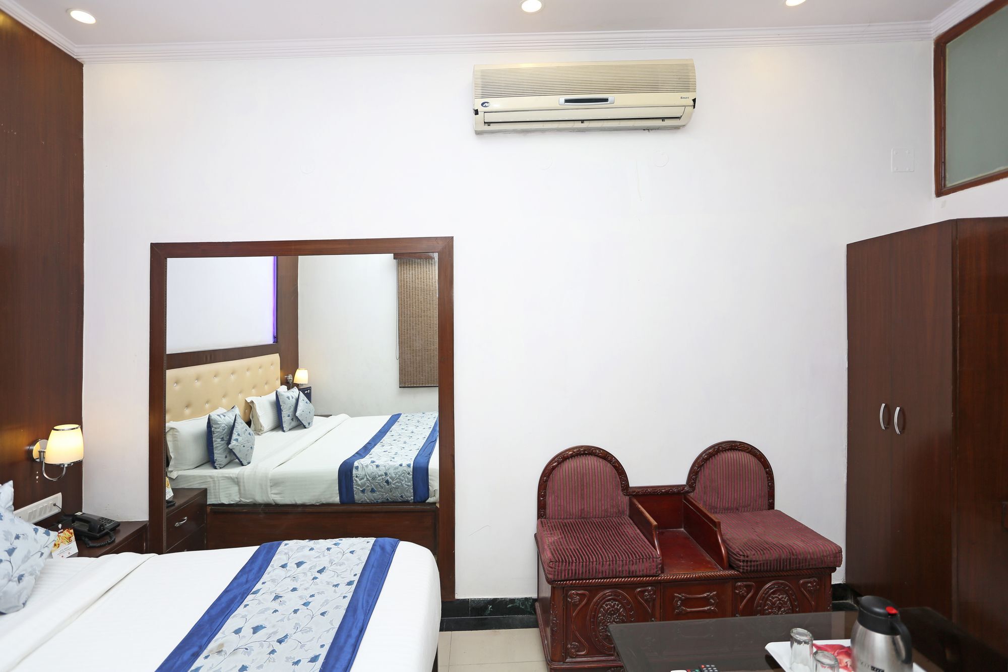 Hotel Oyo 6264 Near Main Bazar 3*