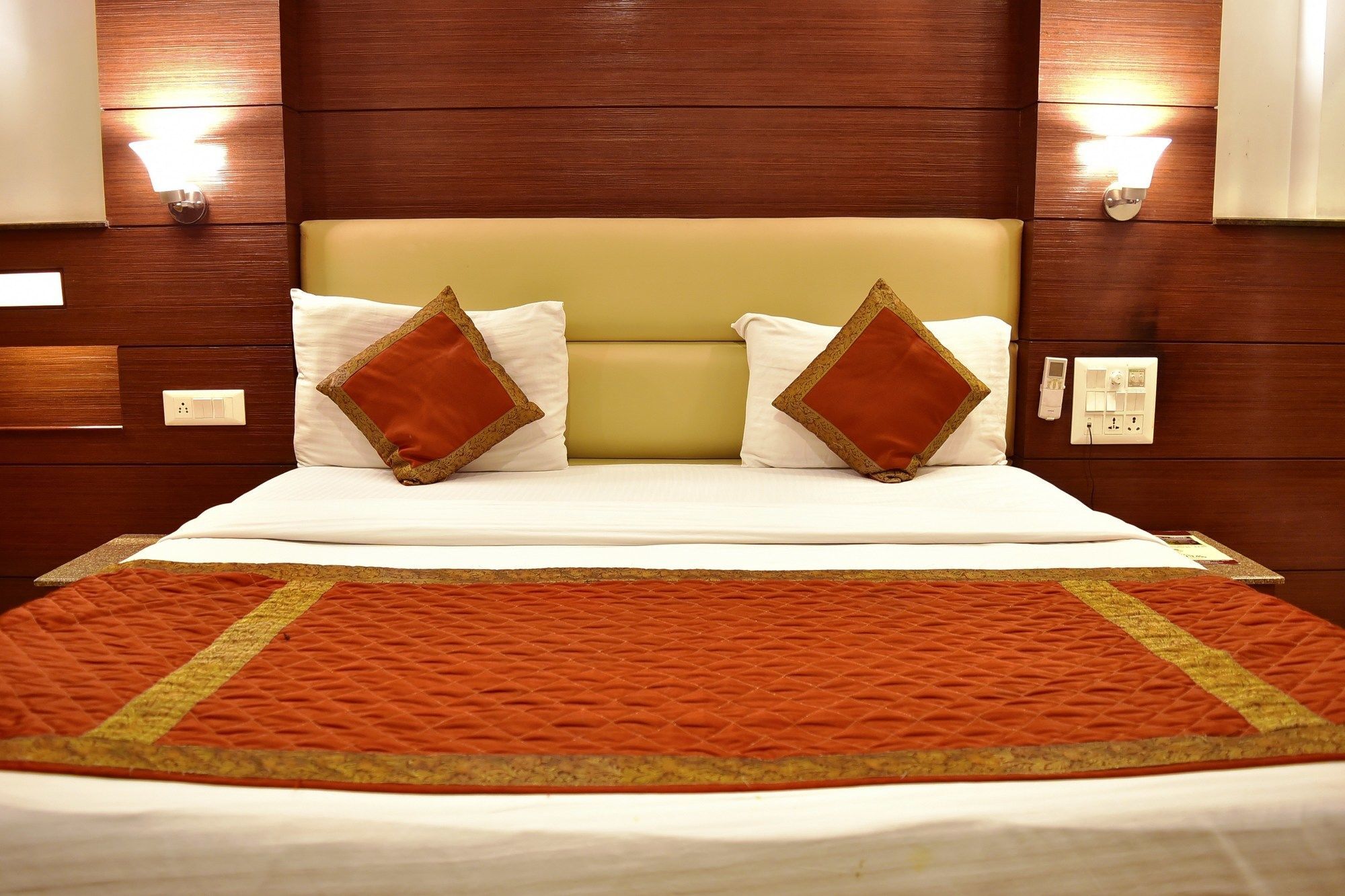 Fabhotel Amaltas Park Hotel New Delhi