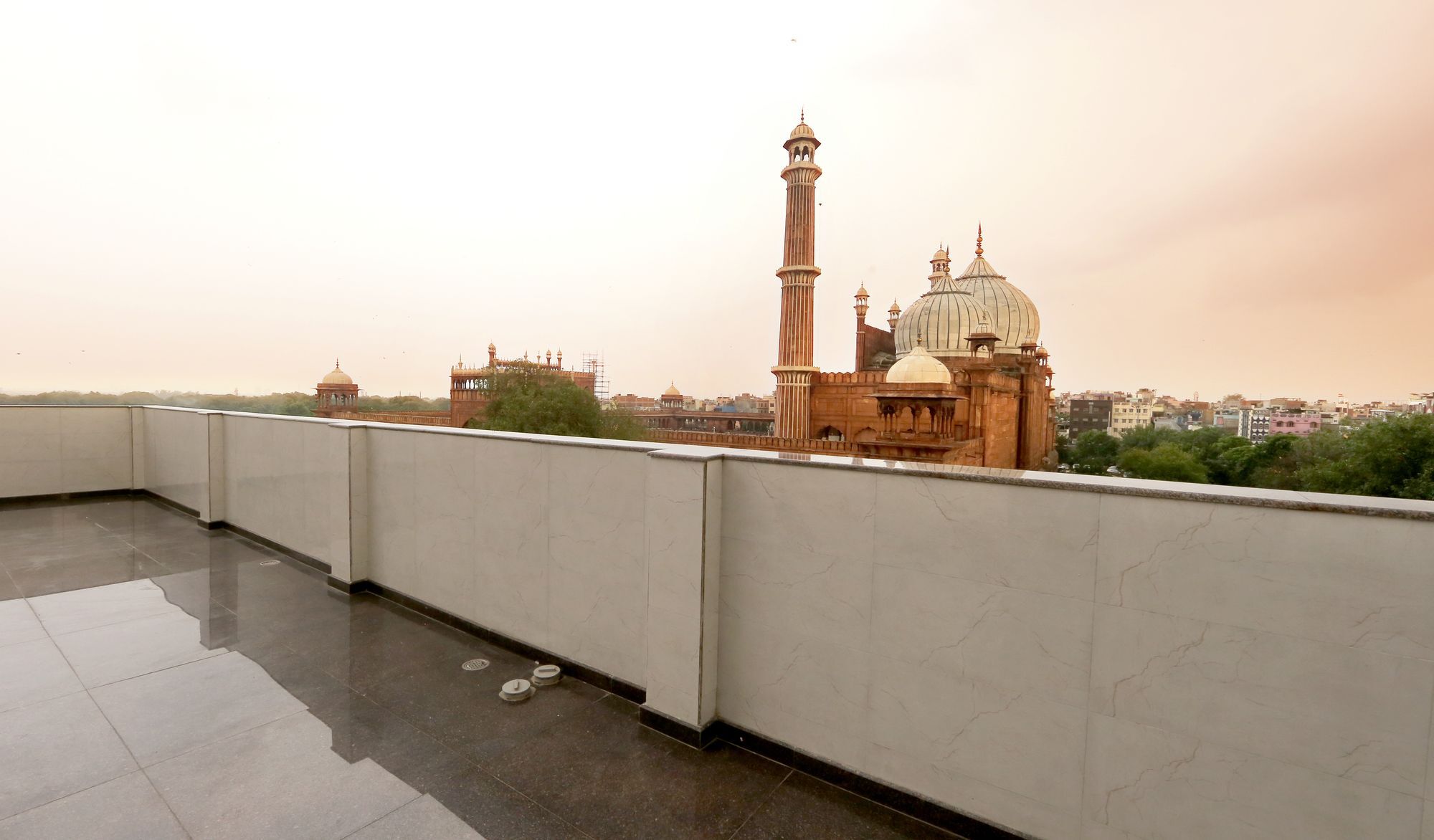Aiwan-e-shahi