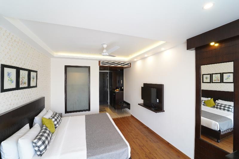 Rockland Hotel, C.r Park Hotel 4*