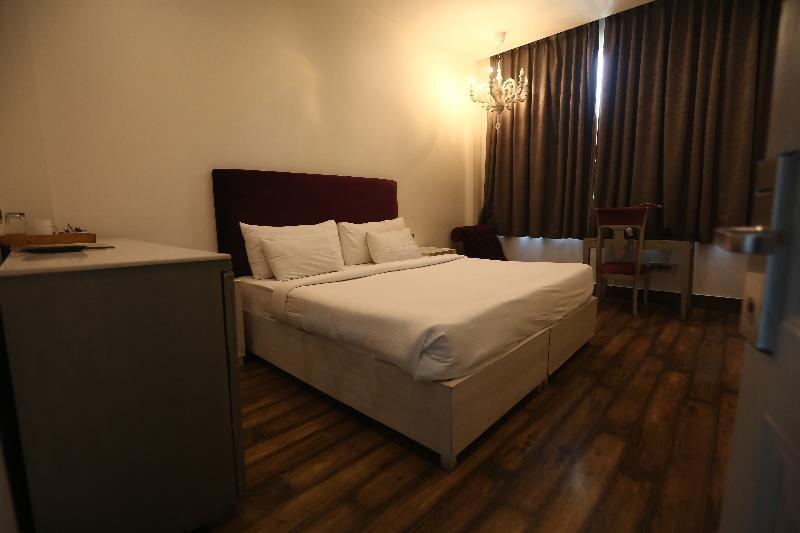 Hotel Satvik By Chhabra New Delhi