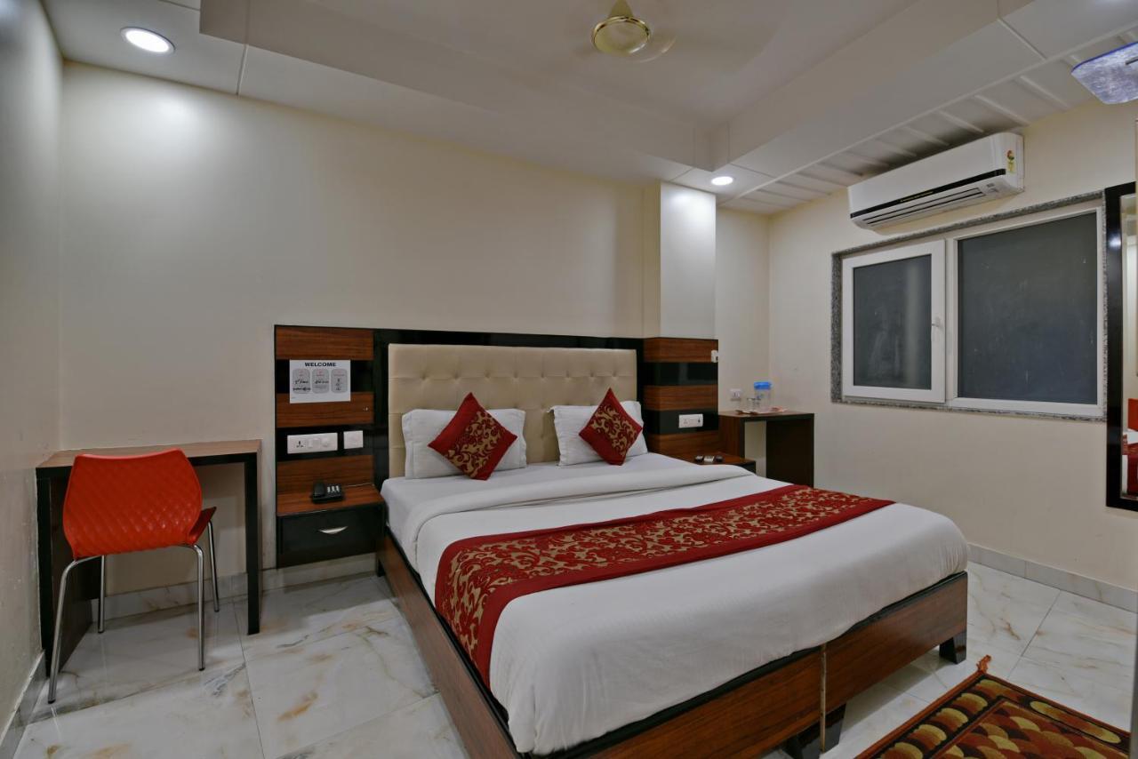 Hotel Emporio Near Railway Station Nova Deli