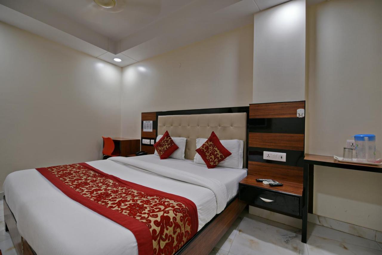 Hotel Emporio Near Railway Station Nova Deli