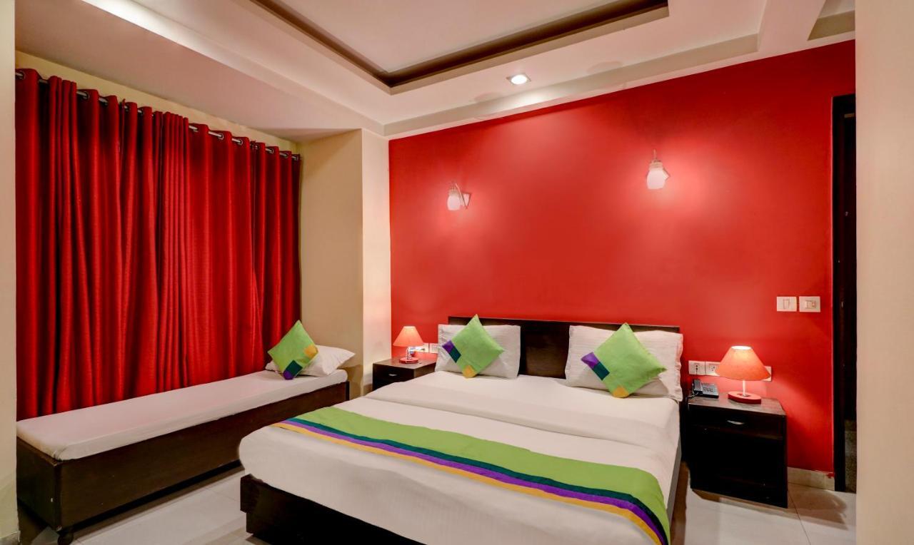 Sai International Dwarka Hotel