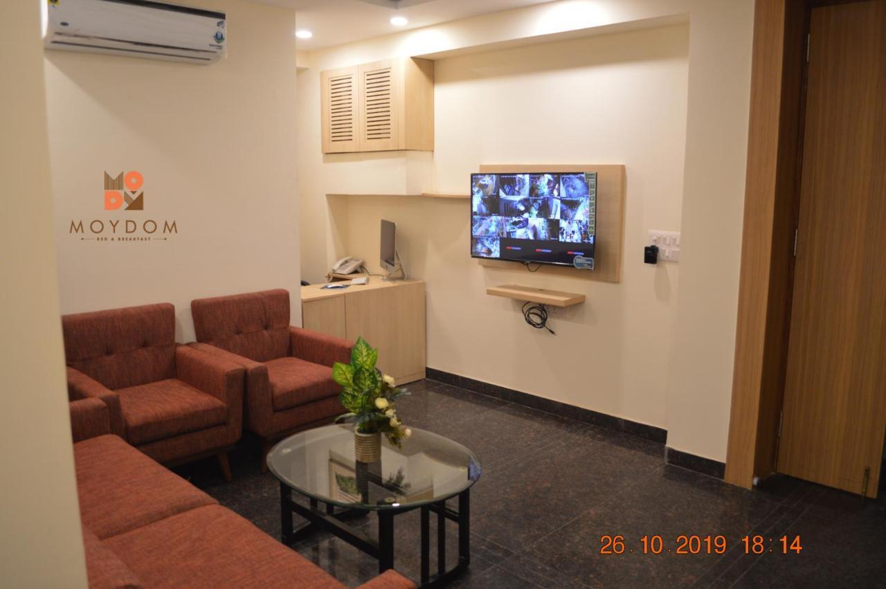 Moydom Private Ensuite With Shared Balcony & Kitchen Bed & Breakfast