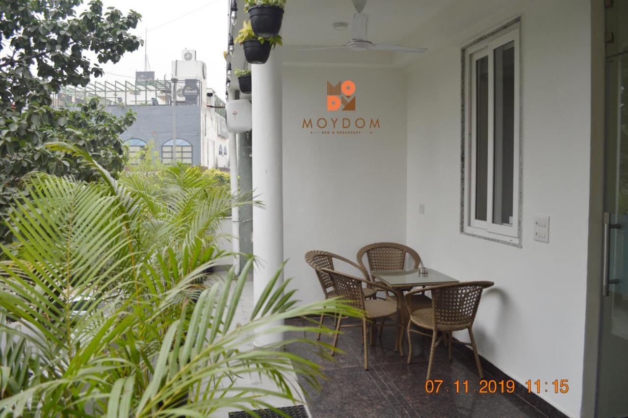 Moydom Private Ensuite With Shared Balcony & Kitchen Bed & Breakfast *
