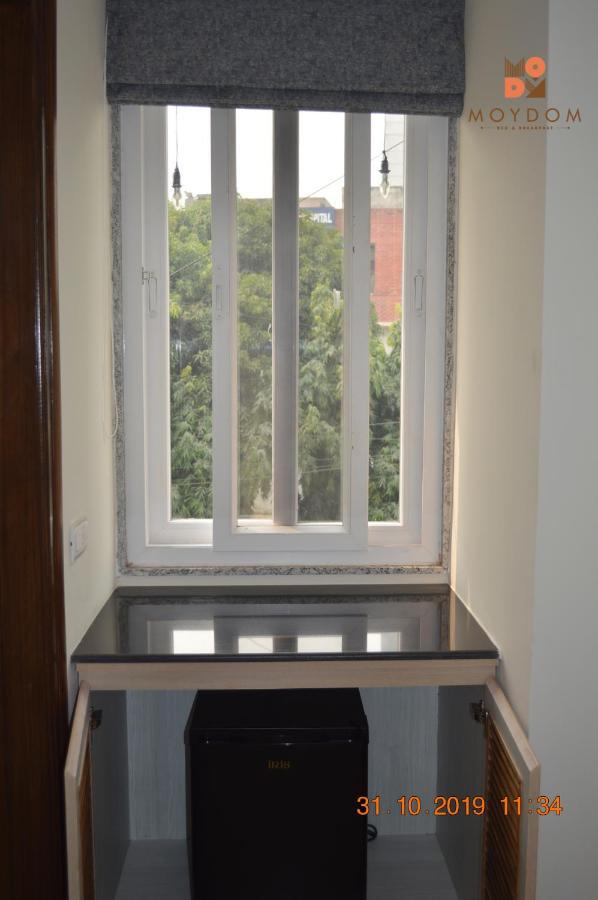 Moydom Private Ensuite With Shared Balcony & Kitchen Bed & Breakfast New Delhi
