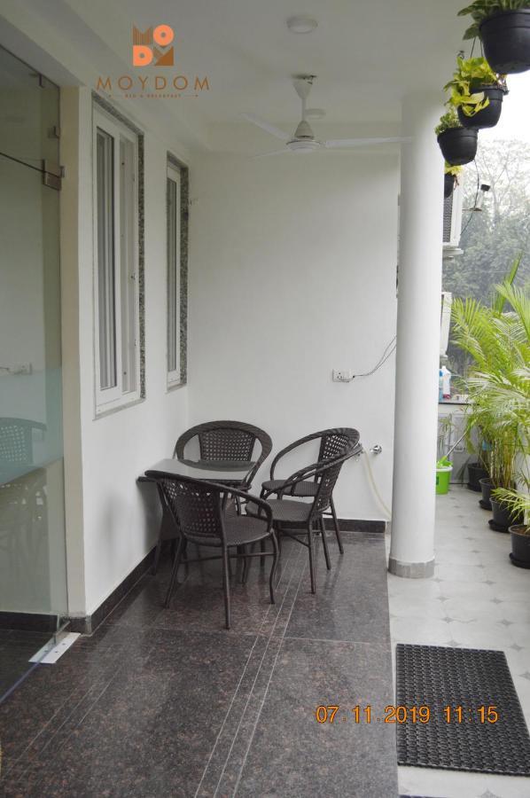 Moydom Private Ensuite With Shared Balcony & Kitchen Bed & Breakfast
