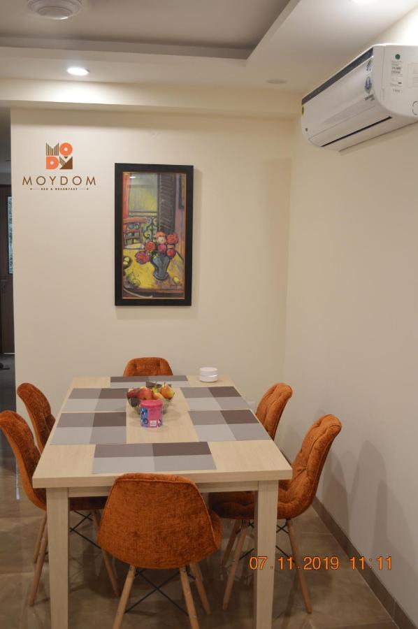 Moydom Private Ensuite With Shared Balcony & Kitchen Bed & Breakfast New Delhi