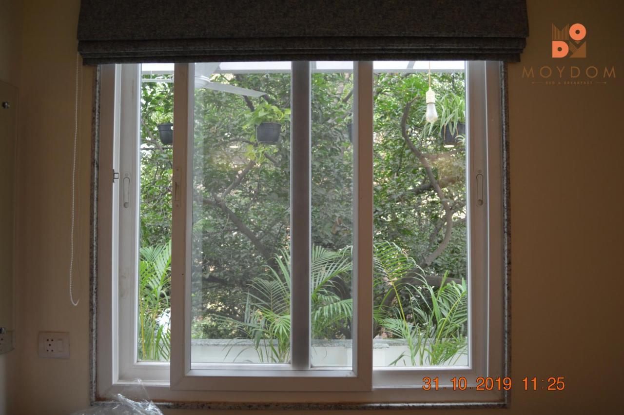 Bed & Breakfast Moydom Private Ensuite With Shared Balcony & Kitchen New Delhi