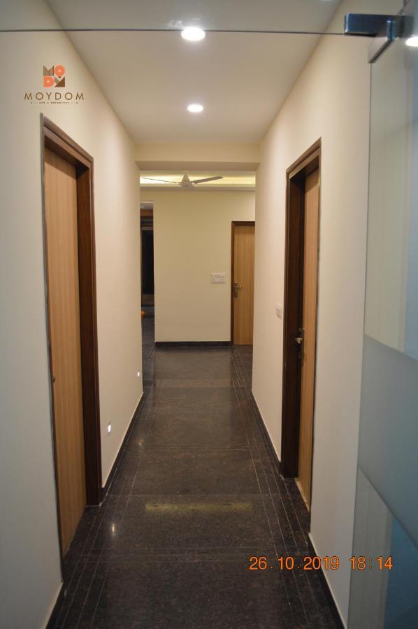 Moydom Private Ensuite With Shared Balcony & Kitchen New Delhi