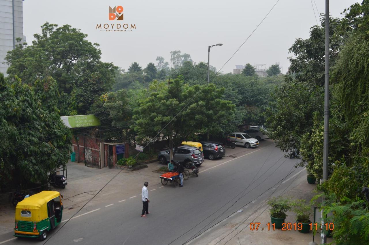Bed & Breakfast Moydom Private Ensuite With Shared Balcony & Kitchen New Delhi
